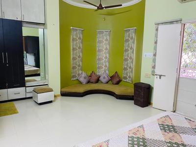 Bedroom Image of 2450 Sq.ft 3 BHK Independent House for rent in Science City Ahmedabad for Rs. 56000