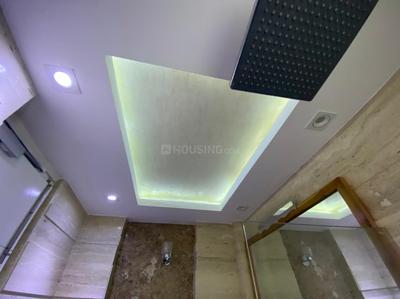 Kitchen Image of 1620 Sq.ft 3 BHK Builder Floor for sale in Anand Vihar New Delhi for Rs. 22500000