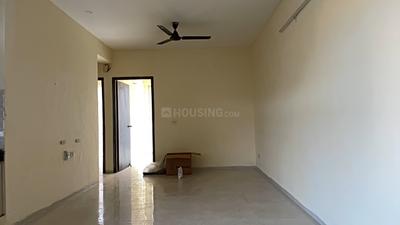 Living Room Image of 900 Sq.ft 2 BHK Apartment / Flat for sale in Signature Global Grand IVA, Sector 103 Gurgaon for Rs. 6350000