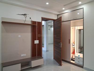 Bedroom Image of 3800 Sq.ft 4 BHK Builder Floor for rent in Sector 92 Noida for Rs. 70000
