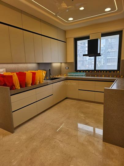 PM BUILDING Kitchen 1