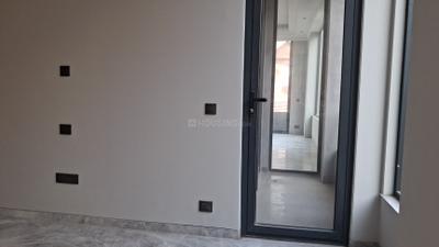 Bedroom Image of 2700 Sq.ft 4 BHK Builder Floor for sale in Safdarjung Enclave New Delhi for Rs. 99999999