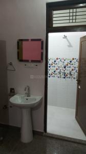 Bathroom Image of 1800 Sq.ft 1 BHK Independent House for rent in Shantipuram Allahabad for Rs. 8000