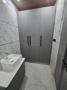 Bathroom Image of 2000 Sq.ft 3 BHK Independent House for sale in Sahastradhara Road Dehradun for Rs. 12000000
