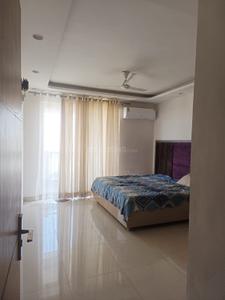 Bedroom Image of 2900 Sq.ft 4 BHK Apartment / Flat for sale in Cosmos Express 99, Sector 99 Gurgaon for Rs. 43000000