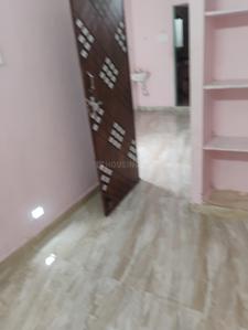 Bedroom Image of 750 Sq.ft 2 BHK Independent House for rent in Thiruverkkadu Chennai for Rs. 12500