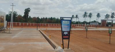Image of 1000 Sq.ft Residential Plot / Land for sale in Isha Paras Paradise, Srirangam, Tiruchirappalli for Rs. 2600000