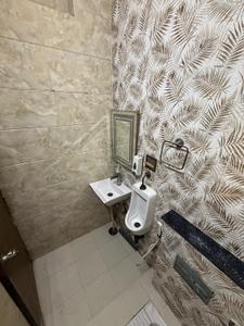 Bathroom Image of 1200 Sq.ft 2 BHK Builder Floor for rent in Sector 63 A Noida for Rs. 31500
