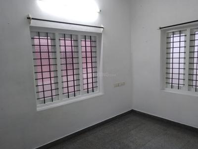 Bedroom Image of 900 Sq.ft 2 BHK Builder Floor for rent in Palluruthy Kochi for Rs. 20000