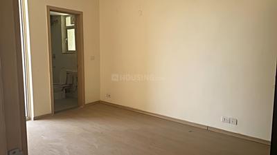 Bedroom Image of 1945 Sq.ft 3.5 BHK Apartment / Flat for sale in DLF Express Greens, Manesar Gurgaon for Rs. 13700000