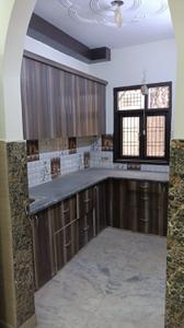 Kitchen Image of 1000 Sq.ft 2 BHK Builder Floor for rent in Preet Vihar New Delhi for Rs. 25000