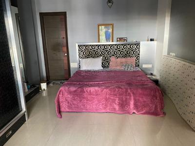 Bedroom Image of 3000 Sq.ft 4 BHK Apartment / Flat for sale in Navrangpura Ahmedabad for Rs. 30000000