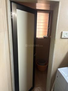 Bathroom Image of 480 Sq.ft 1 BHK Apartment / Flat for rent in Parel Mumbai for Rs. 52000