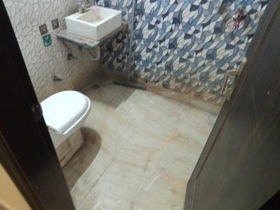 Image of 900 Sq.ft 2 BHK Builder Floor for rent in Ramesh Nagar, New Delhi for Rs. 24000