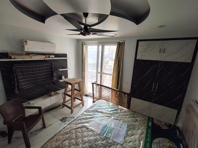 Bedroom Image of 1600 Sq.ft 2 BHK Apartment / Flat for rent in Sushant Golf City Lucknow for Rs. 30000