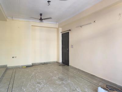 Living Room Image of 2000 Sq.ft 3 BHK Apartment / Flat for rent in Mahagun Mansion Phase 1 and 2, Indirapuram Ghaziabad for Rs. 38500