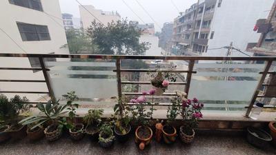 Balcony Image of 1800 Sq.ft 4 BHK Apartment / Flat for sale in Neelkanth Apartment, Sector 13 Rohini New Delhi for Rs. 42500000