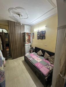 Bedroom Image of 950 Sq.ft 2 BHK Builder Floor for sale in Safdarjung Enclave New Delhi for Rs. 12500000