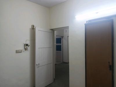 Bedroom Image of 900 Sq.ft 3 BHK Apartment / Flat for sale in GH 14 DDA MIG, Paschim Vihar New Delhi for Rs. 13000000