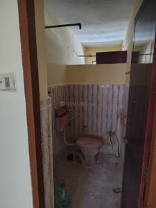 Bathroom Image of 655 Sq.ft 2 BHK Apartment / Flat for sale in Nanganallur Chennai for Rs. 6000000