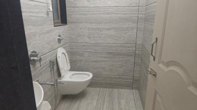 Bathroom Image of 600 Sq.ft 1 BHK Apartment / Flat for rent in Urban BKC Crown, Kurla West Mumbai for Rs. 70999