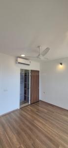 Bedroom Image of 950 Sq.ft 2 BHK Apartment / Flat for sale in L And T Crescent Bay, Parel Mumbai for Rs. 47000000