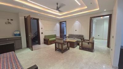 Living Room Image of 2350 Sq.ft 4 BHK Builder Floor for sale in Sector 102 Gurgaon for Rs. 40000000