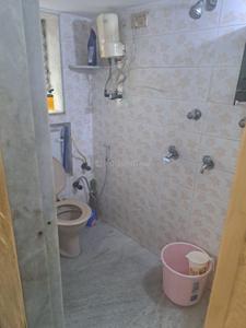 Bathroom Image of 702 Sq.ft 2 BHK Apartment / Flat for rent in Swaraj Homes Narayana Guru Society, Chembur Mumbai for Rs. 38000