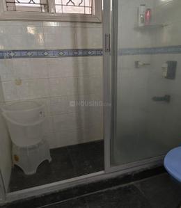 Bathroom Image of 4500 Sq.ft 4 BHK Independent House for rent in Geetanjali Enclave New Delhi for Rs. 300000