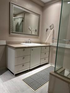 Kitchen Image of 2300 Sq.ft 4 BHK Apartment / Flat for sale in Hiranandani Gardens Octavius, Powai Mumbai for Rs. 100000000