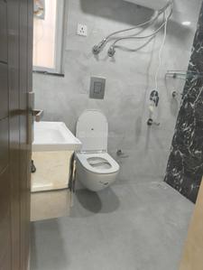Image of 1500 Sq.ft 4 BHK Apartment / Flat for sale in DDA Flats Vasant Kunj, Vasant Kunj, New Delhi for Rs. 44000000