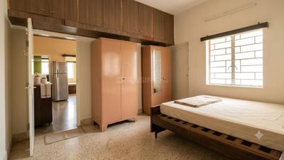 Bedroom Image of 1500 Sq.ft 3 BHK Apartment / Flat for sale in Golf Green Kolkata for Rs. 13000000