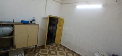 Bedroom Image of 530 Sq.ft 2 BHK Builder Floor for sale in Park Street Area Kolkata for Rs. 2250000