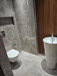 Bedroom Image of 2250 Sq.ft 4 BHK Builder Floor for rent in Paschim Vihar New Delhi for Rs. 60000