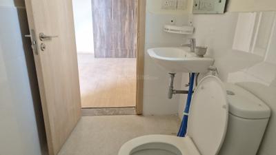 Image of 1700 Sq.ft 3 BHK Apartment / Flat for rent in DLF Express Greens, Manesar, Gurgaon for Rs. 29000