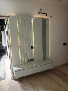 Bedroom Image of 2100 Sq.ft 6 BHK Builder Floor for sale in Sector 11 Rohini New Delhi for Rs. 35000000