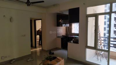 Living Room Image of 950 Sq.ft 2 BHK Apartment / Flat for rent in Today Kings Park, Omega IV Greater Noida for Rs. 20000