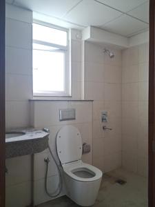 Common Bathroom Image of 2259 Sq.ft 4 BHK Apartment / Flat for sale in Godrej Woods, Sector 43 Noida for Rs. 48000000