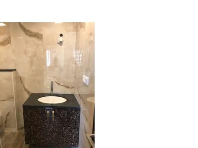 Bathroom Image of 1950 Sq.ft 4 BHK Apartment / Flat for sale in Greystone Mirror On Water, Harlur Bengaluru for Rs. 36000000