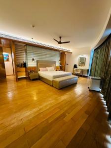 Balcony Image of 3850 Sq.ft 4 BHK Apartment / Flat for sale in Jaypee The Sun Court, Jaypee Greens Greater Noida for Rs. 74500000