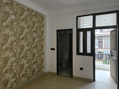 Bedroom Image of 1000 Sq.ft 2 BHK Builder Floor for sale in Indirapuram Ghaziabad for Rs. 7000000