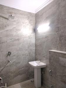 Common Bathroom Image of 1125 Sq.ft 3 BHK Builder Floor for sale in RPS Palm Drive, Sector 88 Faridabad for Rs. 11000000