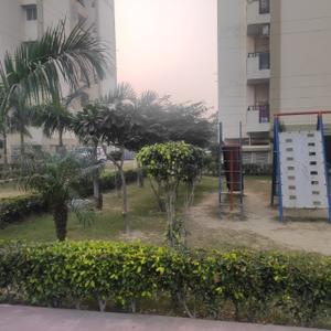 Building Image of 1400 Sq.ft 3 BHK Apartment / Flat for rent in AWHO Vay Sector 8B G, Vrindavan Yojana Lucknow for Rs. 25000