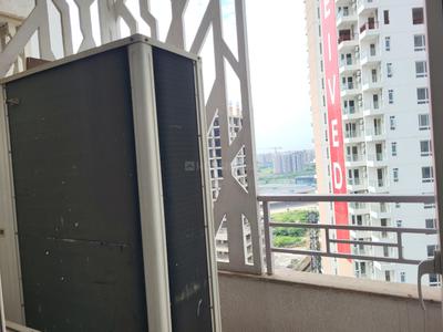 Balcony Image of 1500 Sq.ft 2.5 BHK Apartment / Flat for sale in Puri Emerald Bay, Sector 104 Gurgaon for Rs. 22500000