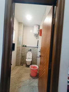 Bathroom Image of 1500 Sq.ft 2.5 BHK Independent House for rent in Hebbal Kempapura Bengaluru for Rs. 38000
