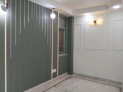 Living Room Image of 675 Sq.ft 3 BHK Builder Floor for sale in Laxmi Nagar New Delhi for Rs. 5800000