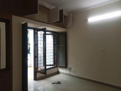 Bedroom Image of 2800 Sq.ft 3 BHK Apartment / Flat for rent in DDA Flats Vasant Kunj, Vasant Kunj New Delhi for Rs. 135000