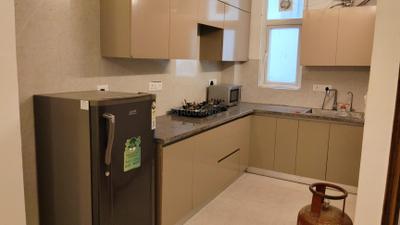 Kitchen Image of 900 Sq.ft 2 BHK Builder Floor for rent in Sector 42 Gurgaon for Rs. 45000