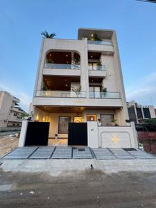 5 BHK Villa