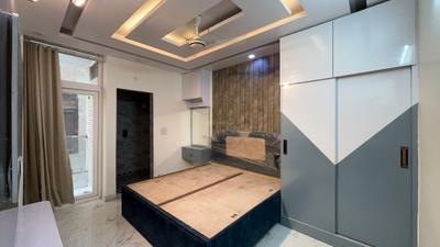Bedroom Image of 750 Sq.ft 3 BHK Apartment / Flat for sale in Dwarka Mor New Delhi for Rs. 5800000